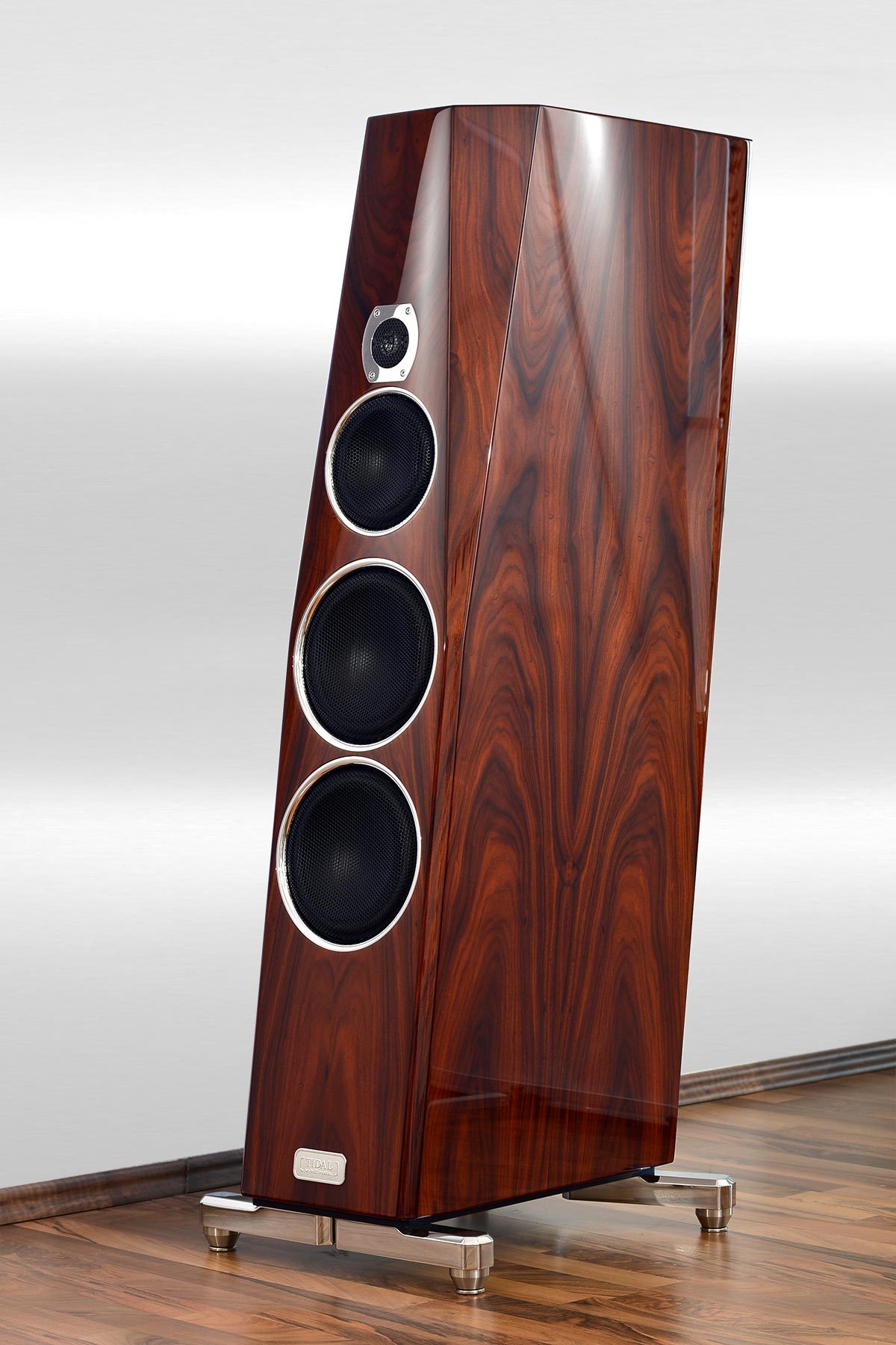 CONTRIVA TIDAL ultimate audio systems since 1999